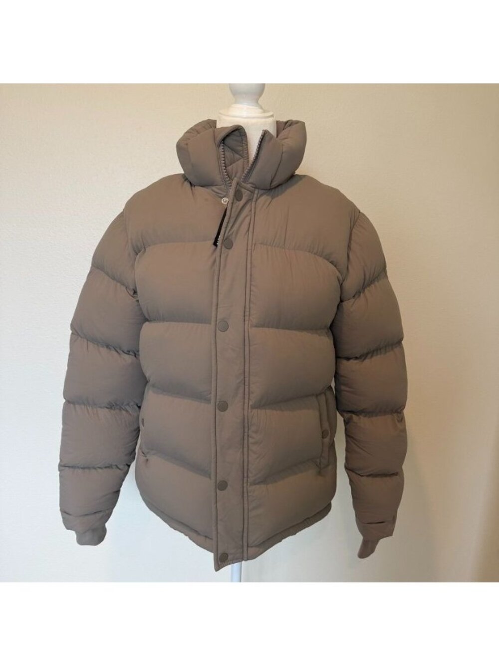 Aritzia TNA The Super Puff Climatte Down Puffer Jacket Size XS